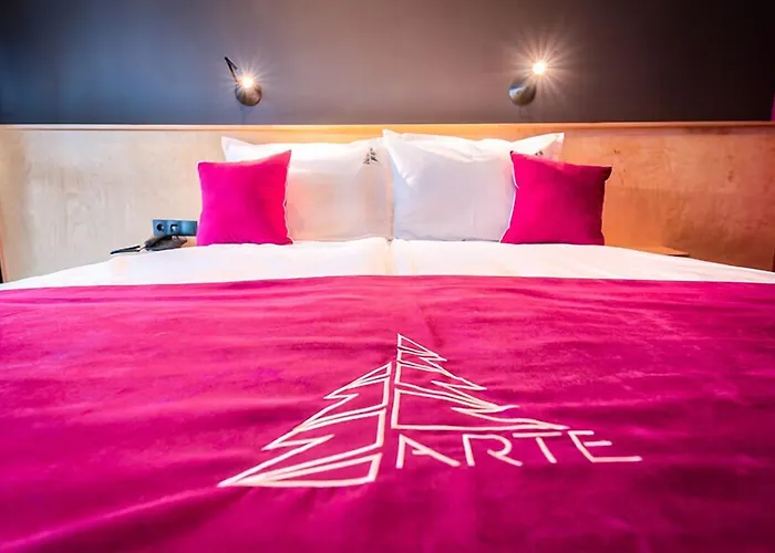 Хотел арте спа&парк 5*